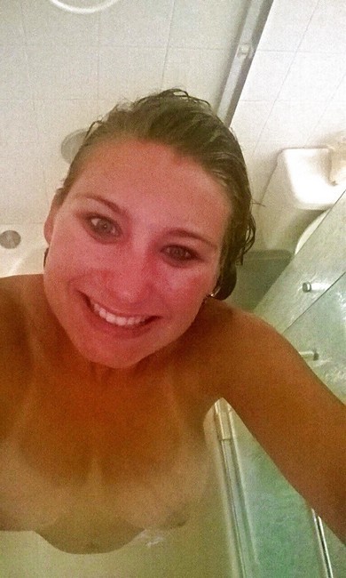 Une blonde veut u plan de cul à Nice 